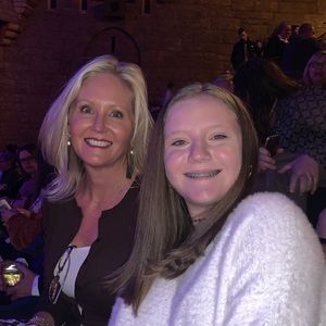 Meet your Posher, Libby gray